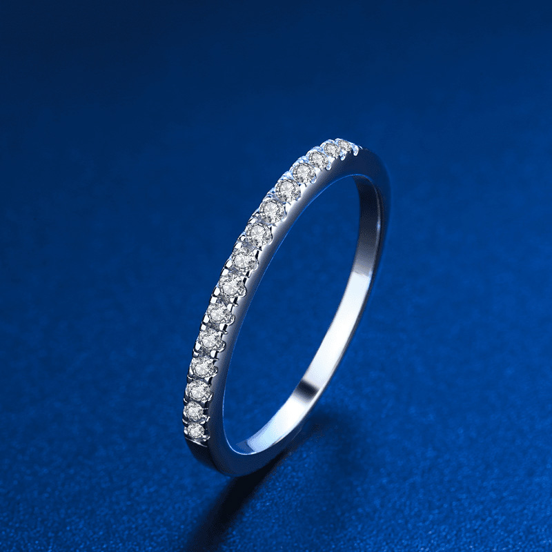 S925纯银莫桑石戒指单排细满钻微镶食指戒个性叠戴钻戒女款指环