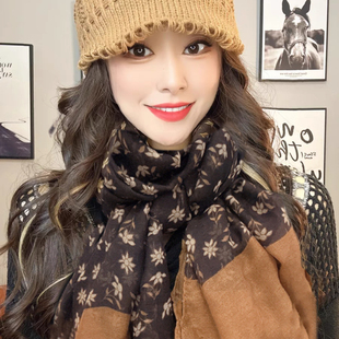 披肩两用围脖女 百搭丝巾气质优雅棉麻碎花双色围巾秋冬季 新款 时尚