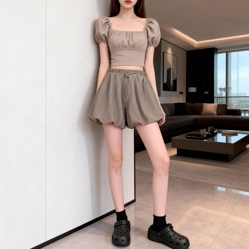 夏季辣妹显瘦方领泡泡袖短袖女搭配花苞高腰冰丝阔腿灯笼裙裤套装