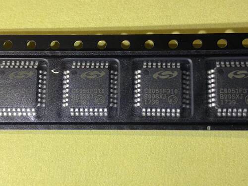 SILICON封装LQFP32微控制器