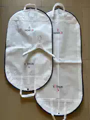In-Stock Monclr Dust-Proof Hanger Cover for down Jackets, down Storage Bag, Specialized Hanger for Clothing Stores