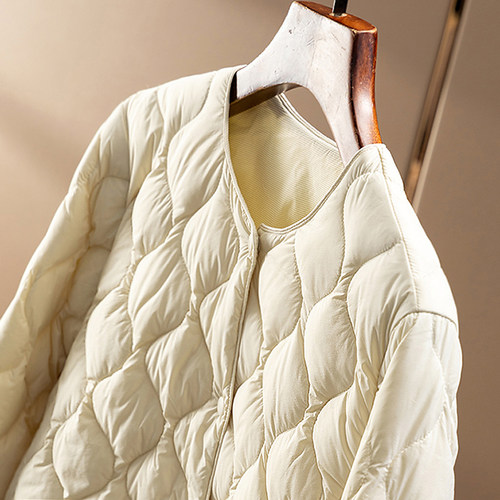 好东西当白菜卖！不惊喜无条件退！90绒内搭圆领轻薄羽绒服外套女