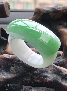 自然光实拍/20.1mm23号缅甸天然翡翠A货阳绿马鞍戒指/指环12.37g