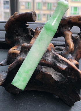 自然光实物拍/缅甸天然翡翠A货飘阳绿素面烟嘴24.81g老坑带证烟具