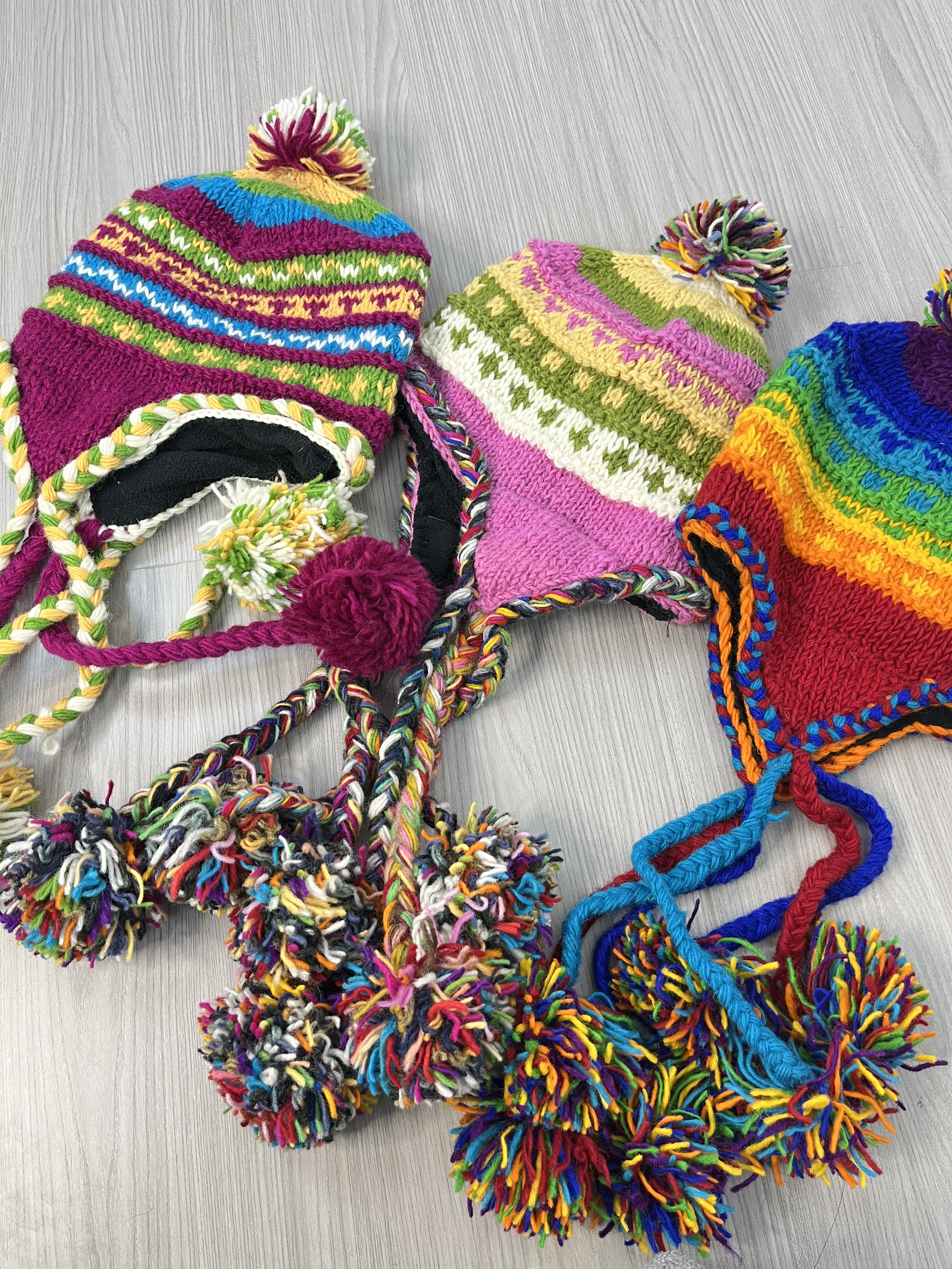 尼泊尔冬季手工撞色羊毛帽子,服饰配件/皮带/帽子/围巾,DIY编织材料包,淘宝优惠券,粉丝福利购,淘宝优惠卷