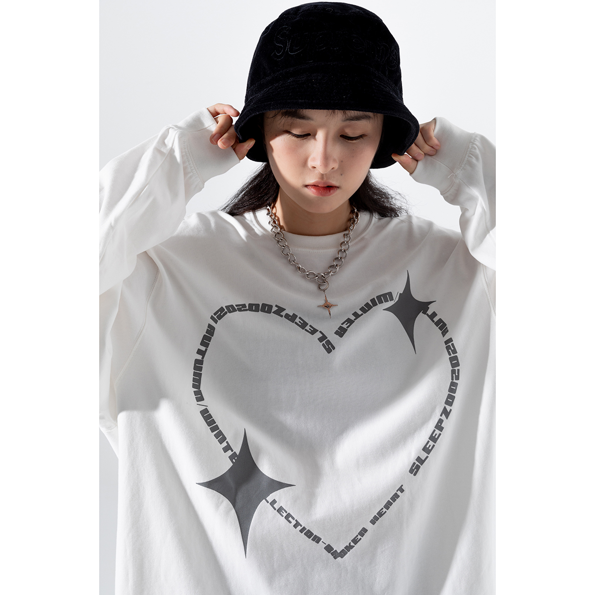 Sleepzoo 21AW 韩国街头闪亮爱心字母印花长袖T恤女秋冬宽松卫衣