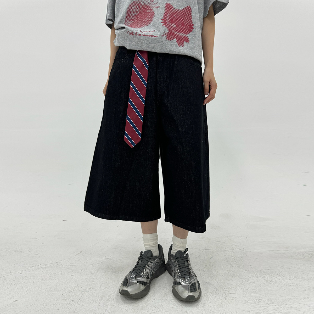 Sleepzoo 25SS 春夏简约阔腿牛仔裤七分裤女 宽松BF中性 休闲中裤