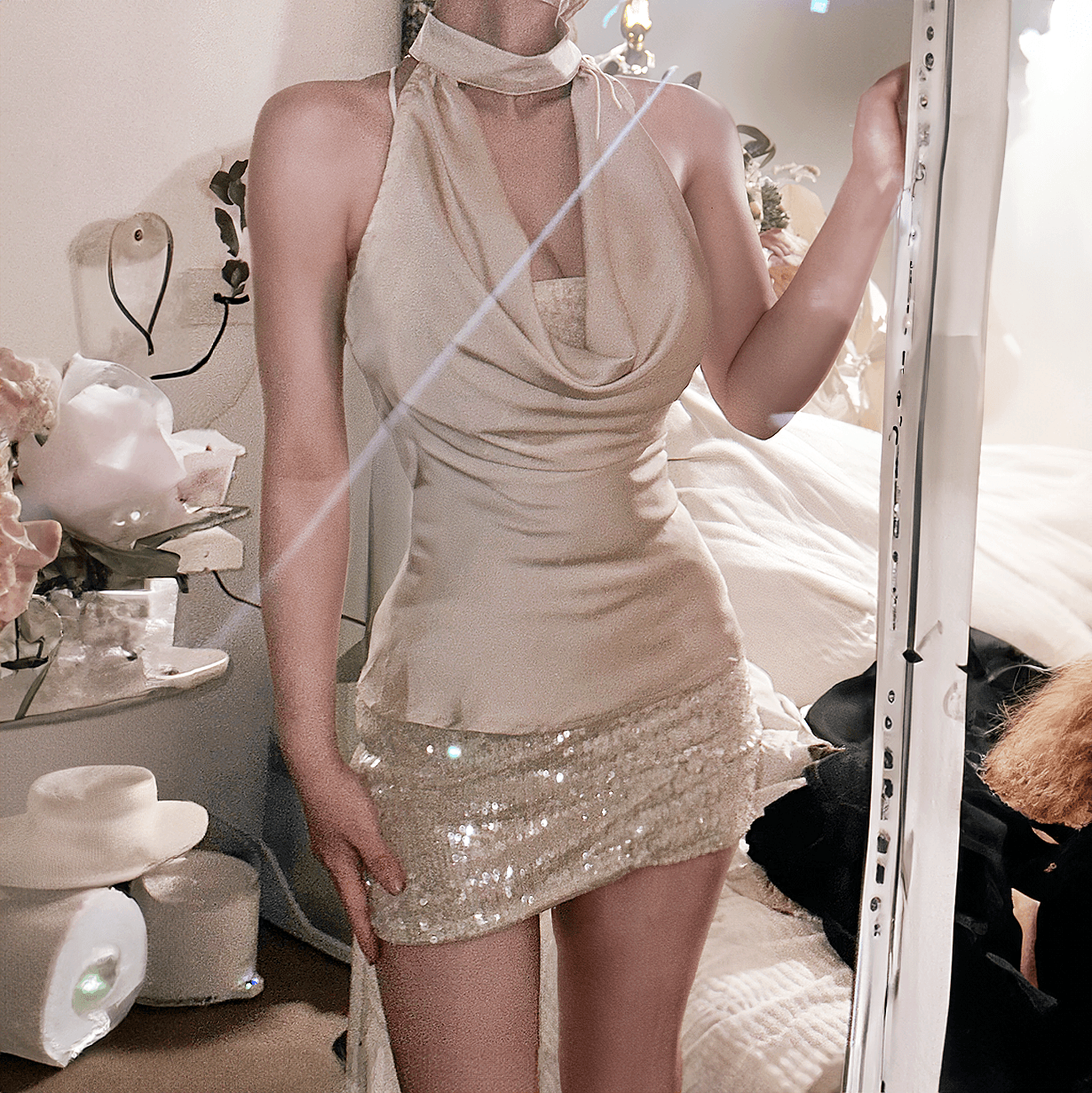 包臀亮闪性感短裙气质