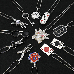 2025新款 毛衣链男生 项链女嘻哈ins小众朋克吊坠网红可爱创意长款