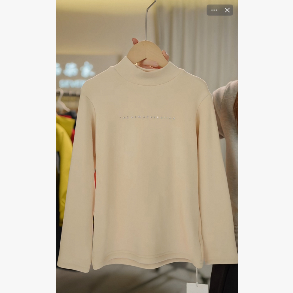 EVERY 599093-3 银色字母双层加厚慕斯羊绒发热衣