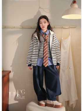HT 25360 一体羊羔毛条纹连帽外套