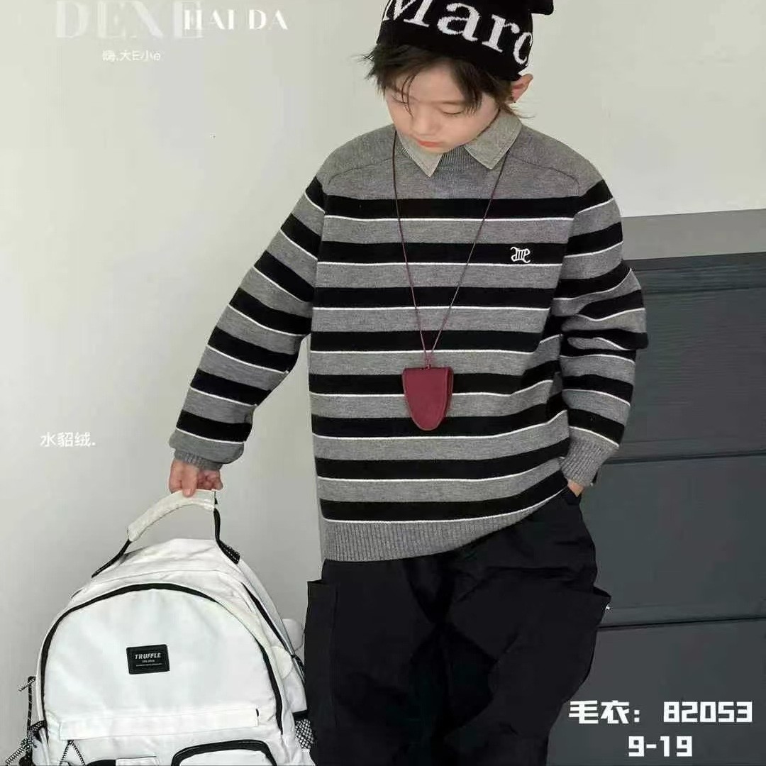 DEXE 82053 刺绣条纹一体水貂绒毛衣