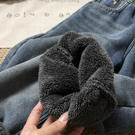 YL 880381 刺绣字母一体羊羔毛牛仔裤