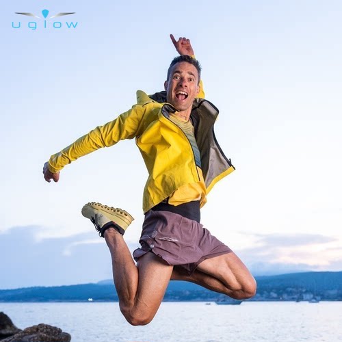 UGLOW防水压胶越野跑步冲锋衣