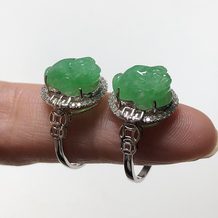 大艺珠宝 18k白金镶真钻缅甸天然翡翠a货满绿色旺财貔貅戒指女款