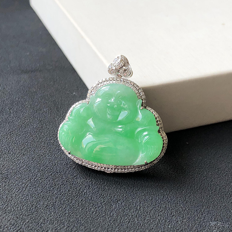18k金镶钻辣绿佛公 大艺珠宝冰种甜阳绿缅甸天然翡翠a货笑佛吊坠
