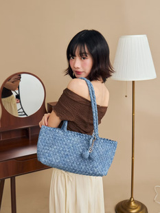 泰国潮牌 sugarmonday长方形双球编织手提包单肩包