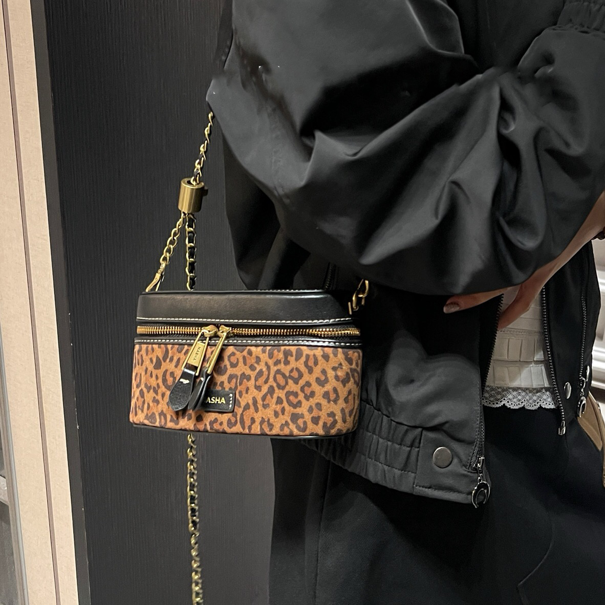 高级感豹纹盒子包女包2025新款小众设计单肩斜挎包复古时尚链条包