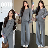 减龄慵懒风针织套装 2026早春新款 韩系撞色格子孕妇宽松时尚