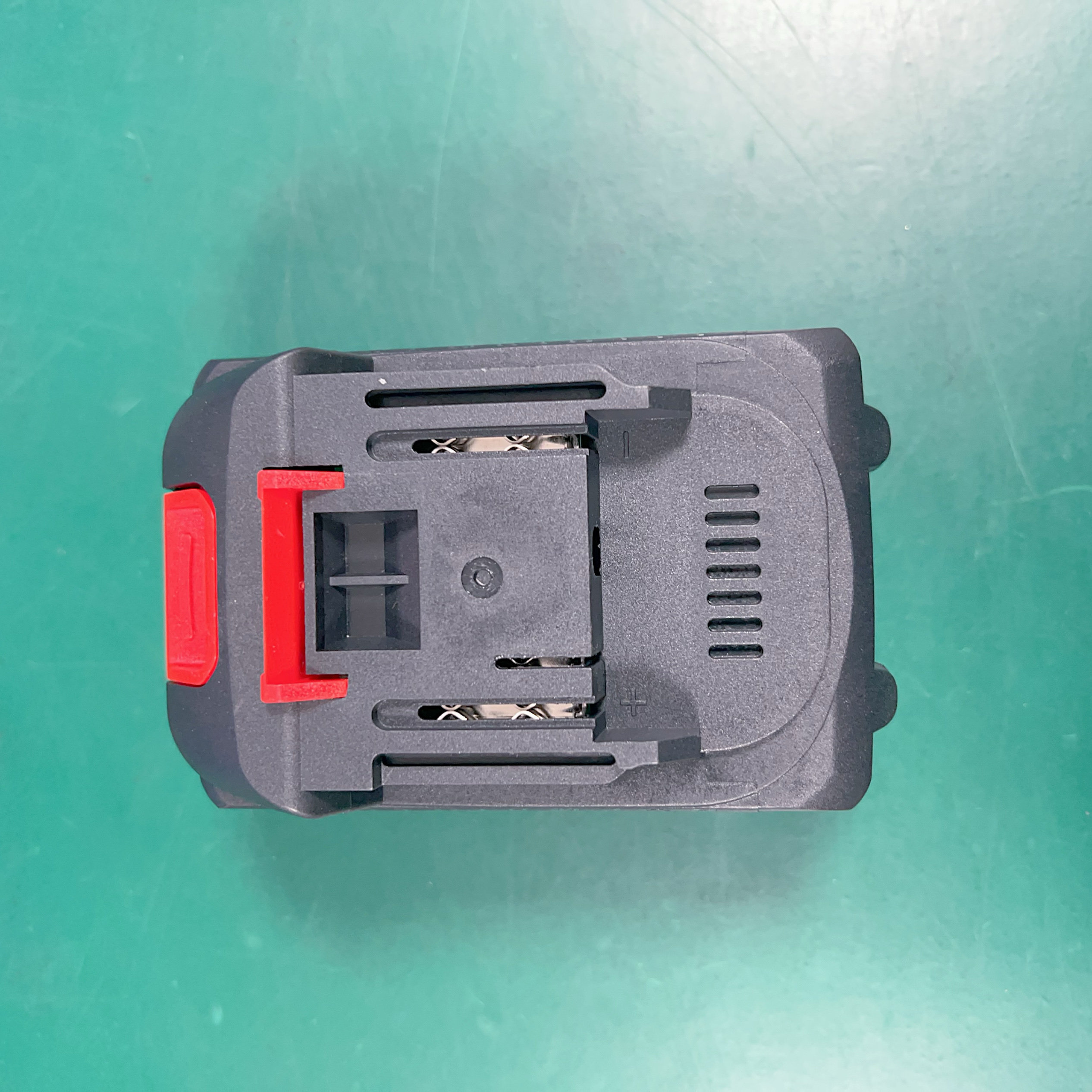 东方鸟21V电池包通用浇菜神器浇水机水泵专用D2D3D4抽水机充电池