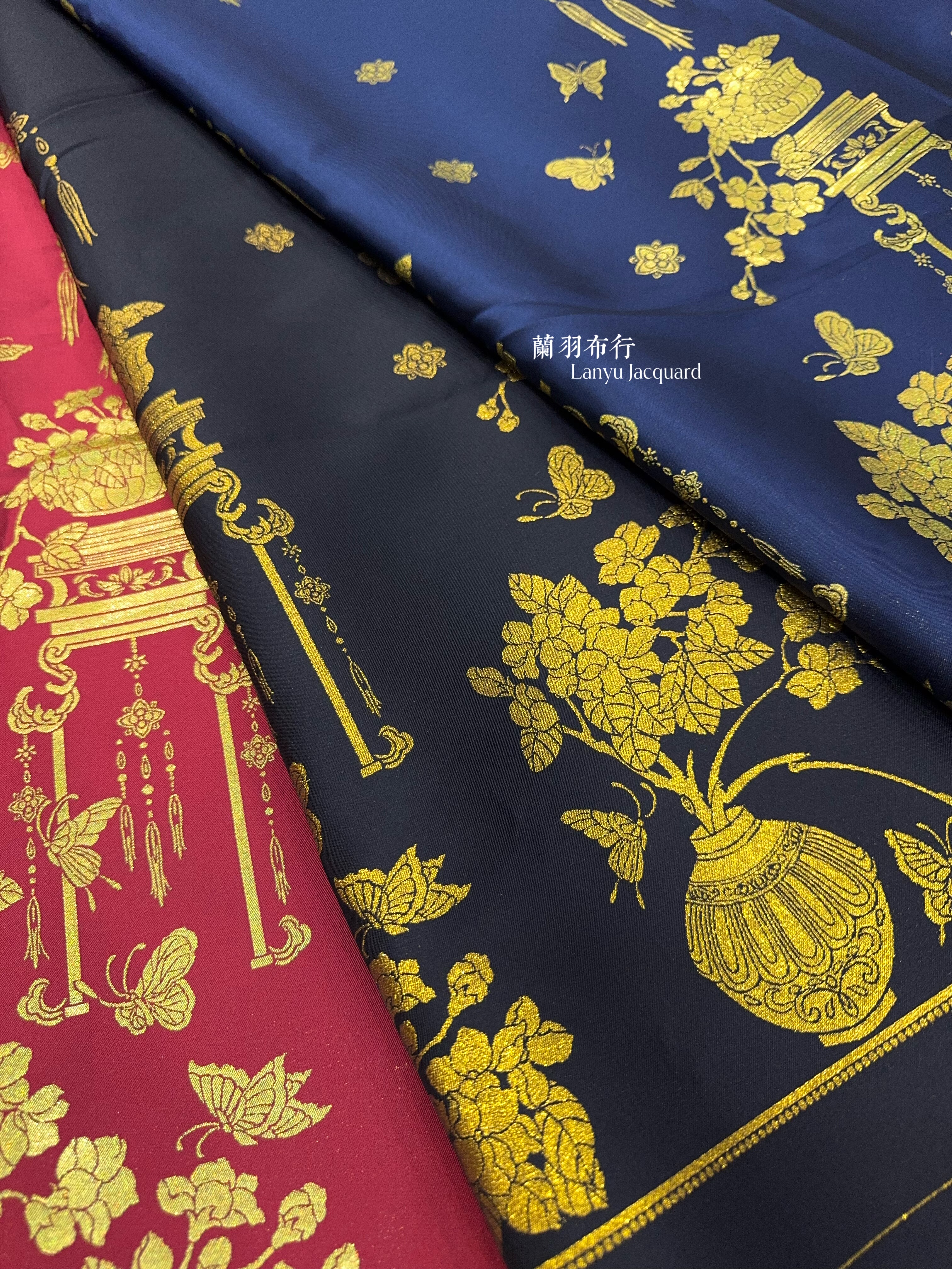 花瓶金花织金缎面服装外套设计面料马面裙面料