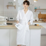 Мужской осенний летний белый тонкий быстросохнущий банный халат, оверсайз