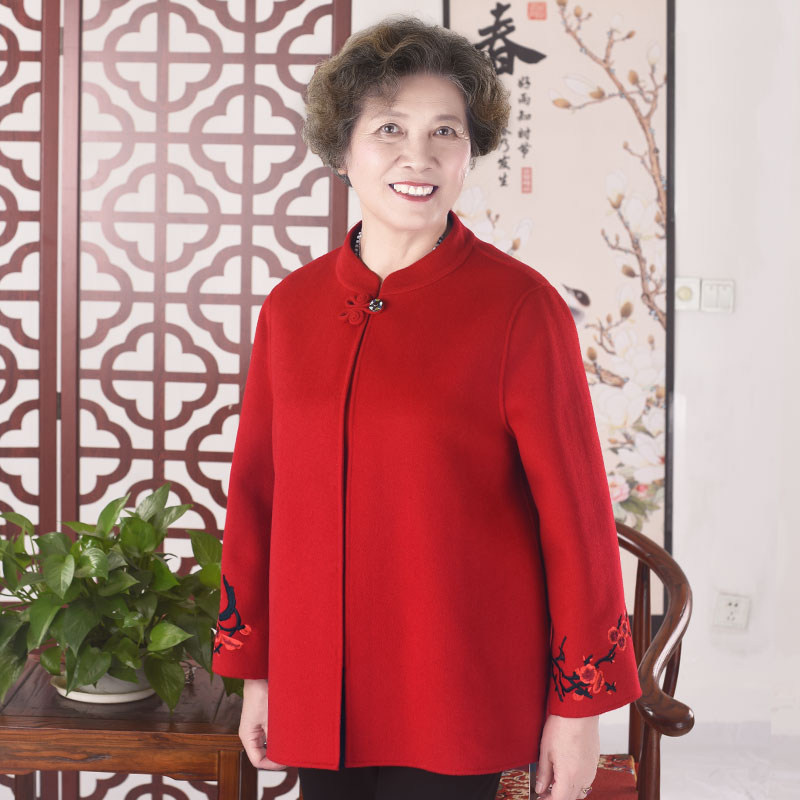 老年双面呢大衣女婚礼妈妈秋冬洋气羊绒装短款胖奶奶加肥加大外套