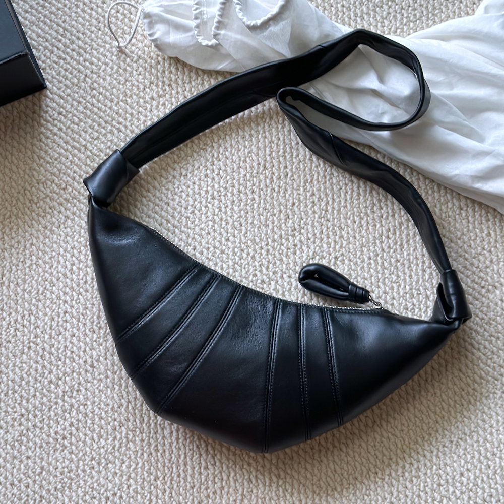 羊皮牛角包女高级感可颂饺子包