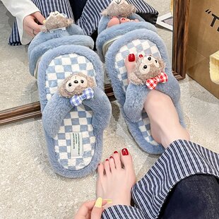 高颜值可爱减龄雪莉玫夹板毛绒绒拖鞋女秋冬季居家软底舒适人字拖