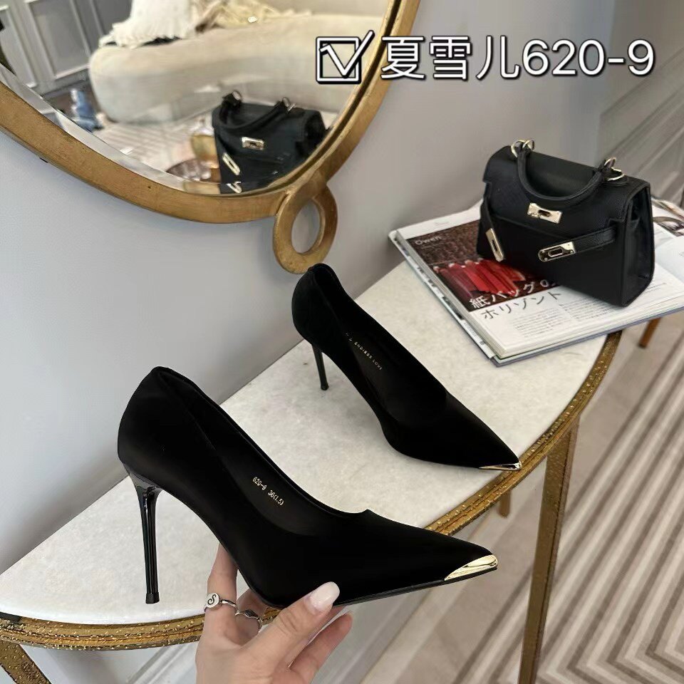 夏雪儿时尚尖头女鞋2026春季新款黑色细跟职业工作鞋配裙子时装鞋
