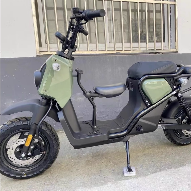 适用五羊本田祖玛zoomer电动车改装配件折叠宝宝椅前置儿童座椅