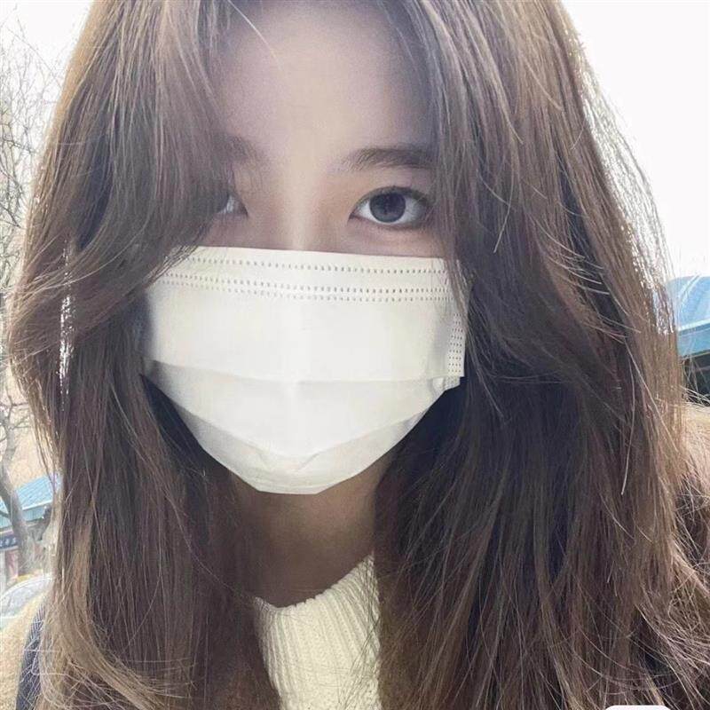 纯欲牛奶白口罩一次性薄款三层防护防尘防异味防晒学生成人款