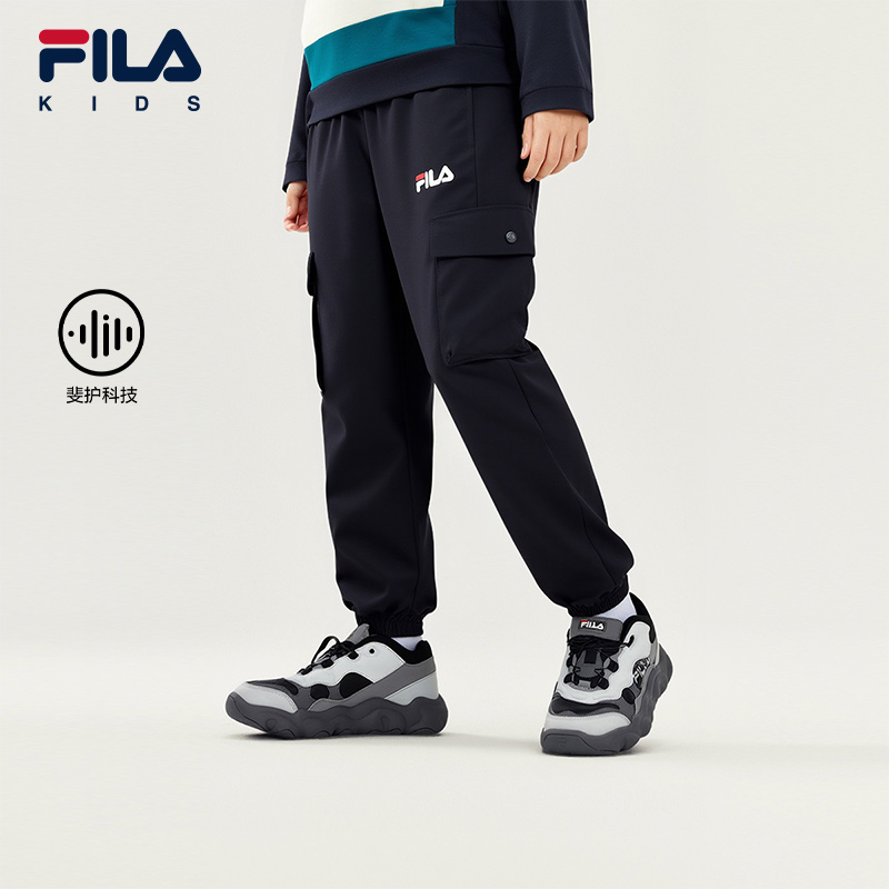 FILA斐乐男中大童梭织长裤