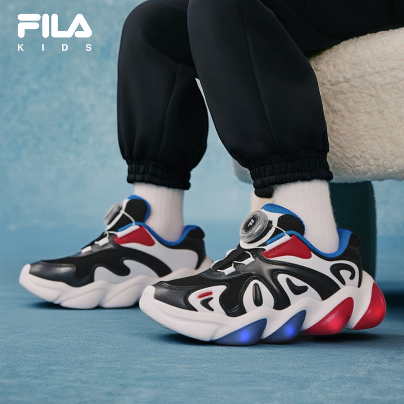 FILA斐乐儿童童鞋跑步鞋2025年冬季新款男女小童运动鞋子闪灯鞋