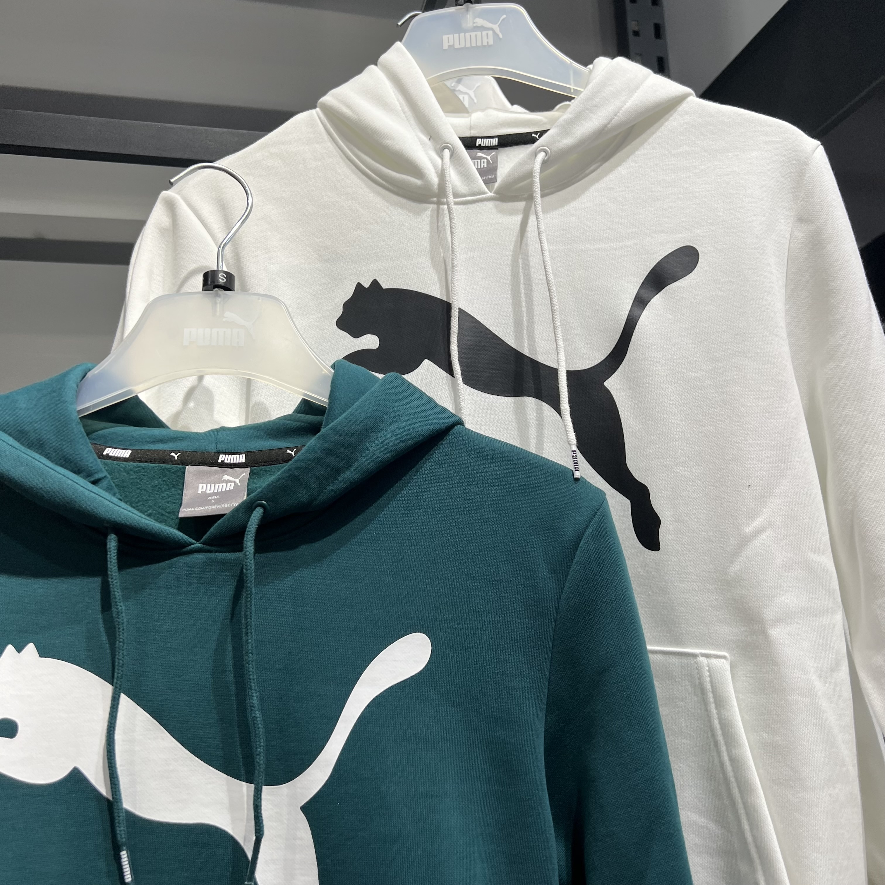 彪马PUMA 新款情侣连帽卫衣 男女经典logo抓绒休闲套头帽衫683431