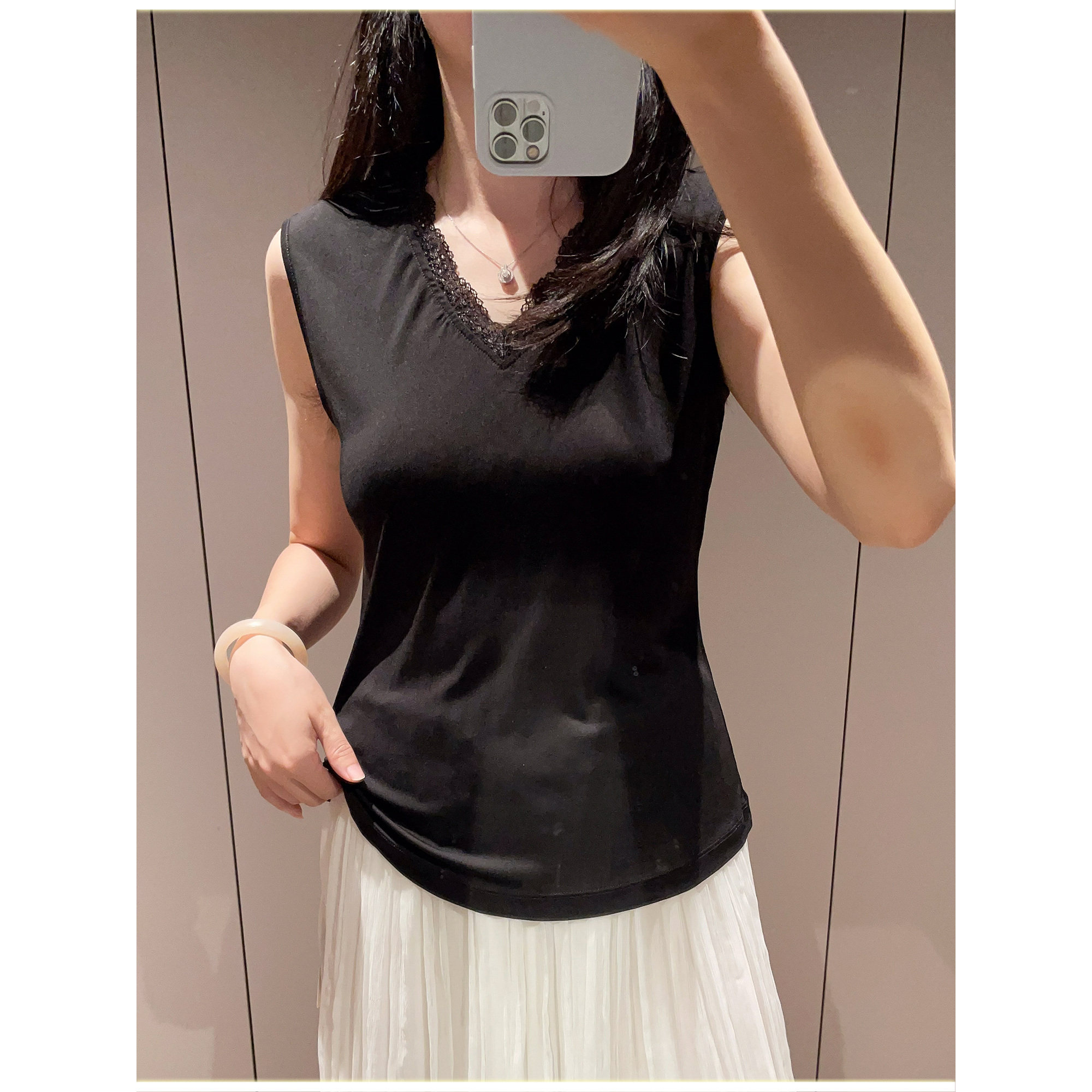 2025秋季新品黑色真丝针织背心蕾丝花边V领无袖上衣修身显瘦内搭