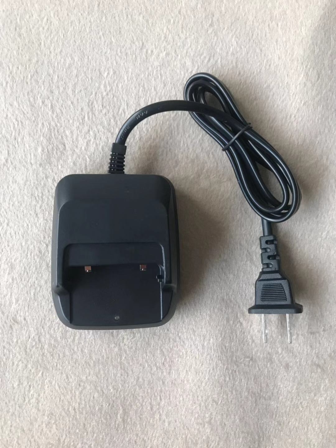 适用强声Q2对讲机充电器 TET T6100对讲机充电器