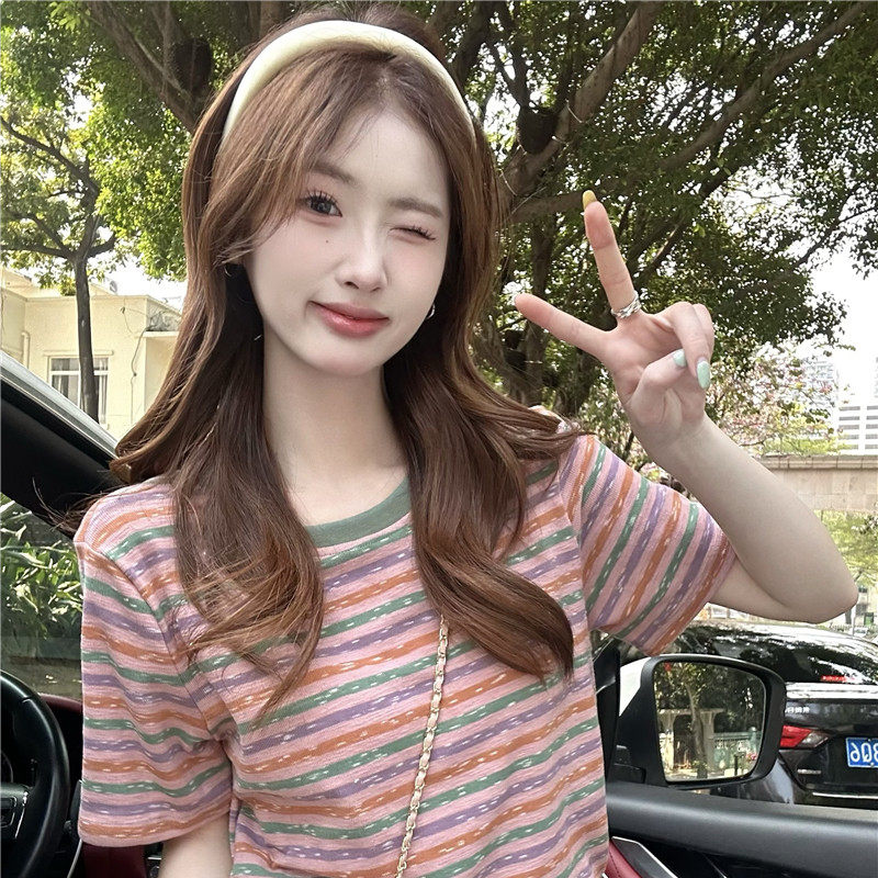 多巴胺彩色条纹正肩短袖T恤女夏圆领宽松百搭减龄显瘦日常上衣