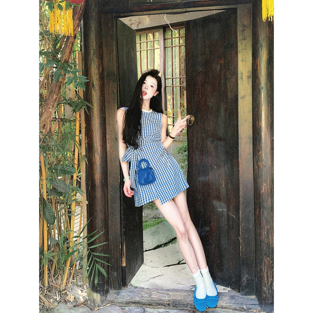 法式蕾丝拼接蓝色格子无袖小个子系带圆领收腰a字裙显瘦女夏短裙