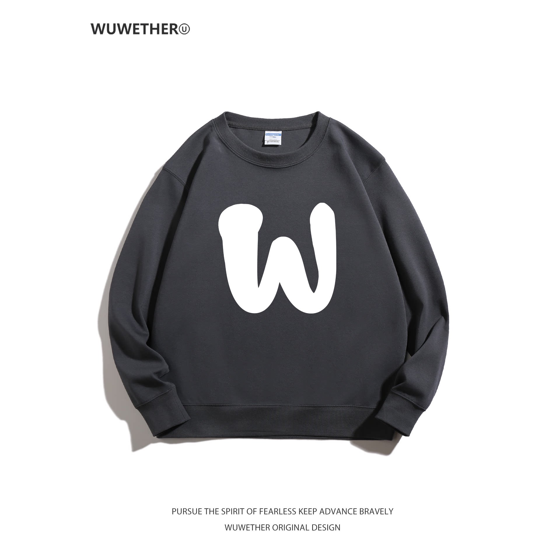 WUWETHER原创大字母W印花圆领卫