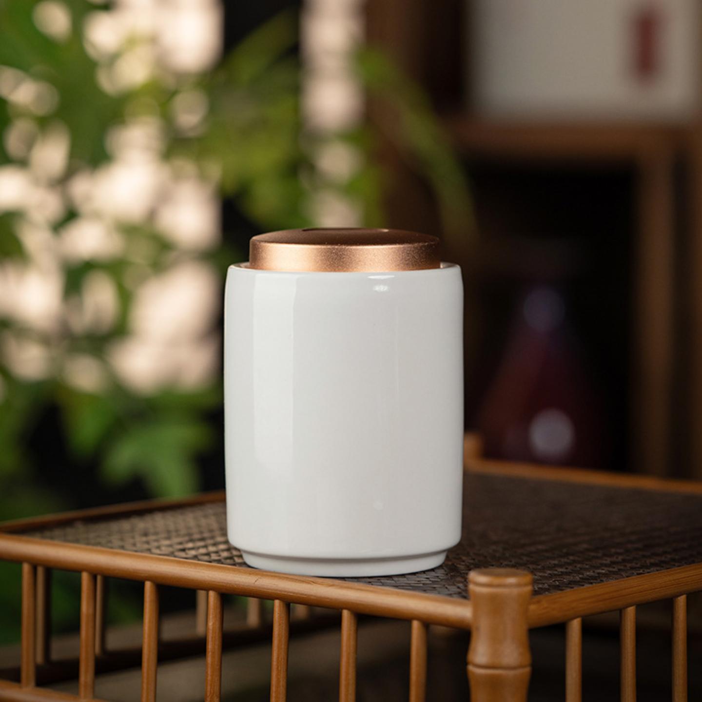 陶瓷合金盖茶叶罐密封白瓷茶仓