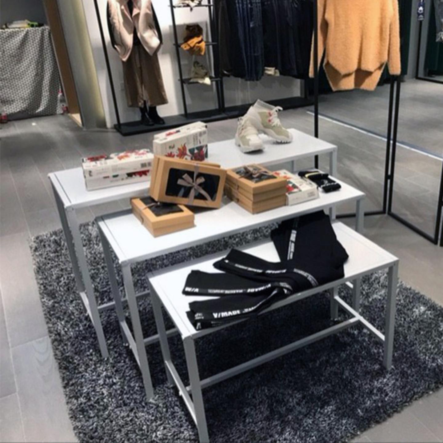 铁艺服装店中岛流水台高低展示鞋包桌装饰陈列架女装店橱窗台