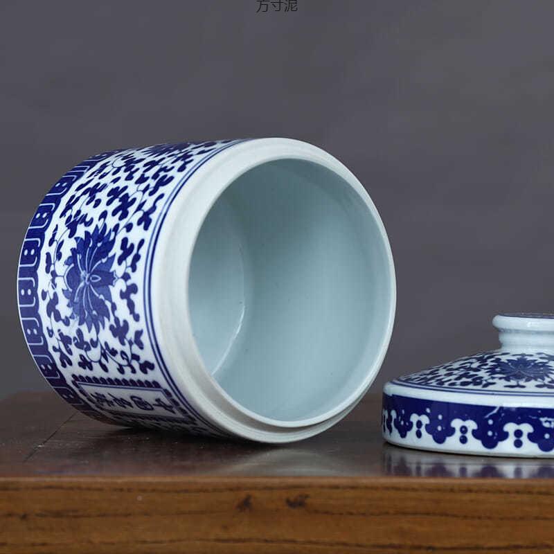 陶瓷罐子大号油装泡菜腌咸菜椒罐料罐猪辣油1罐调带盖茶叶罐罐