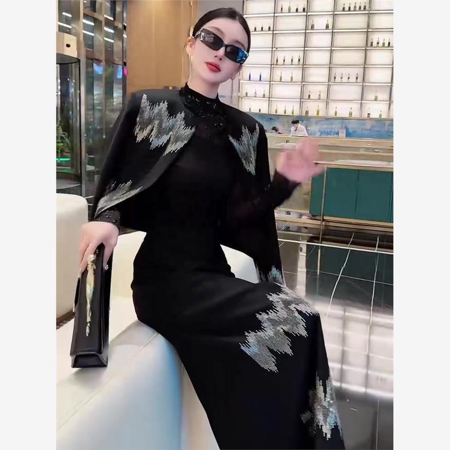重工烫钻时尚套装女秋季