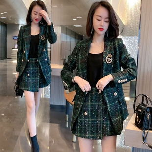 网红爆款呢子西装两件套女2025年气质职业范修身格子上衣裙裤套装