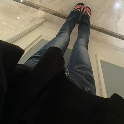 背后绑带蜜桃臀韩版辣妹风高腰微喇牛仔裤女丰胯提臀修身百搭长裤