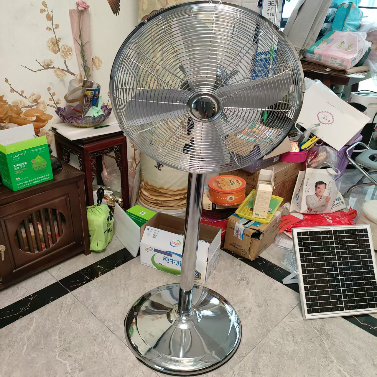 可充电16寸太阳能落地扇大风力便携式家用户外蓄电池充电落地风扇