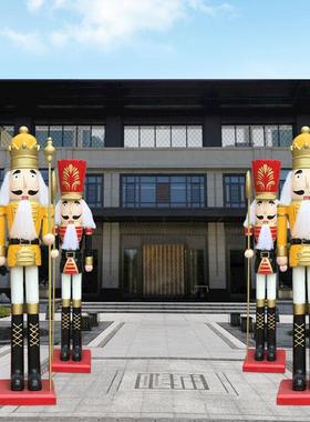 胡桃夹子雕塑迎宾士兵玻璃钢人物装饰门口英国大木偶卫兵落地摆件