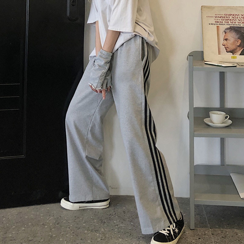 ins超火运动长裤女秋冬韩版潮学生休闲宽松高腰垂感直筒阔腿裤子在类目 女装/女士精品, 裤子, 休闲裤中 - 来自Buy2taobao.com提供专业的淘宝代购服务