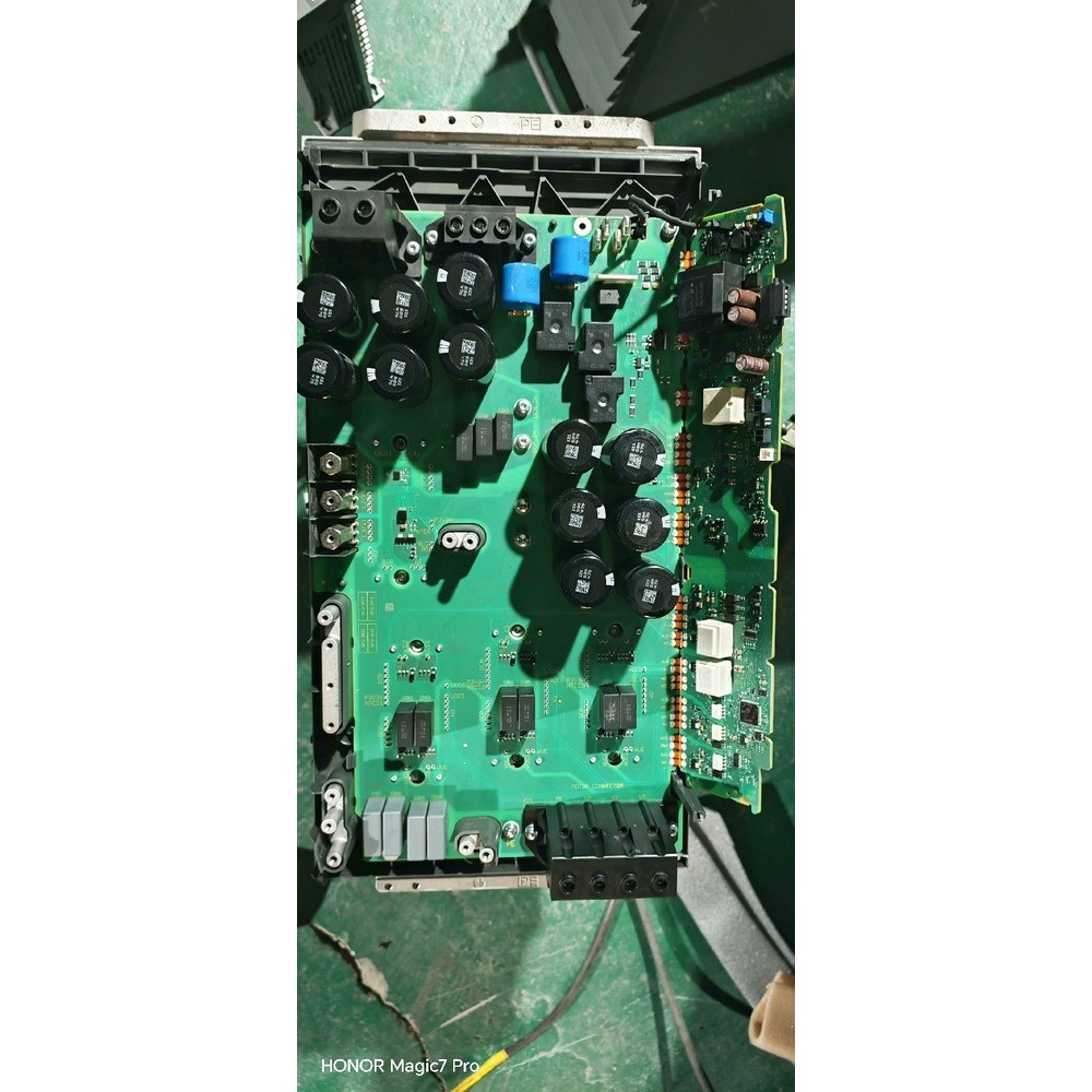 6SL3210-1PE28-8UL0驱动板报过压不会 议价